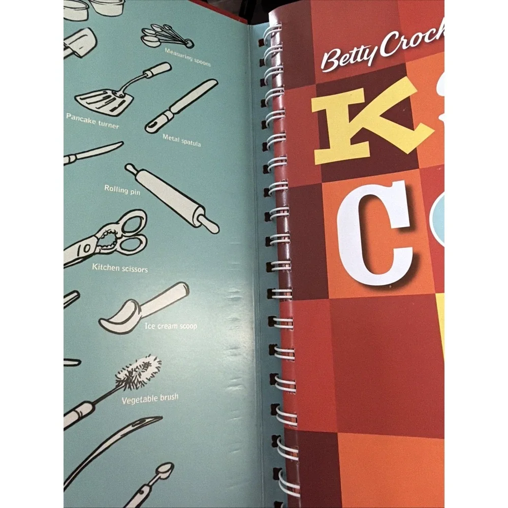 Kids Cook! by Betty Crocker HC‎ Spiral 2007